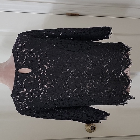 Rafaella Size L Black Lace Overshirt.  Pointed Hem with Frayed Edges. - Picture 4 of 10